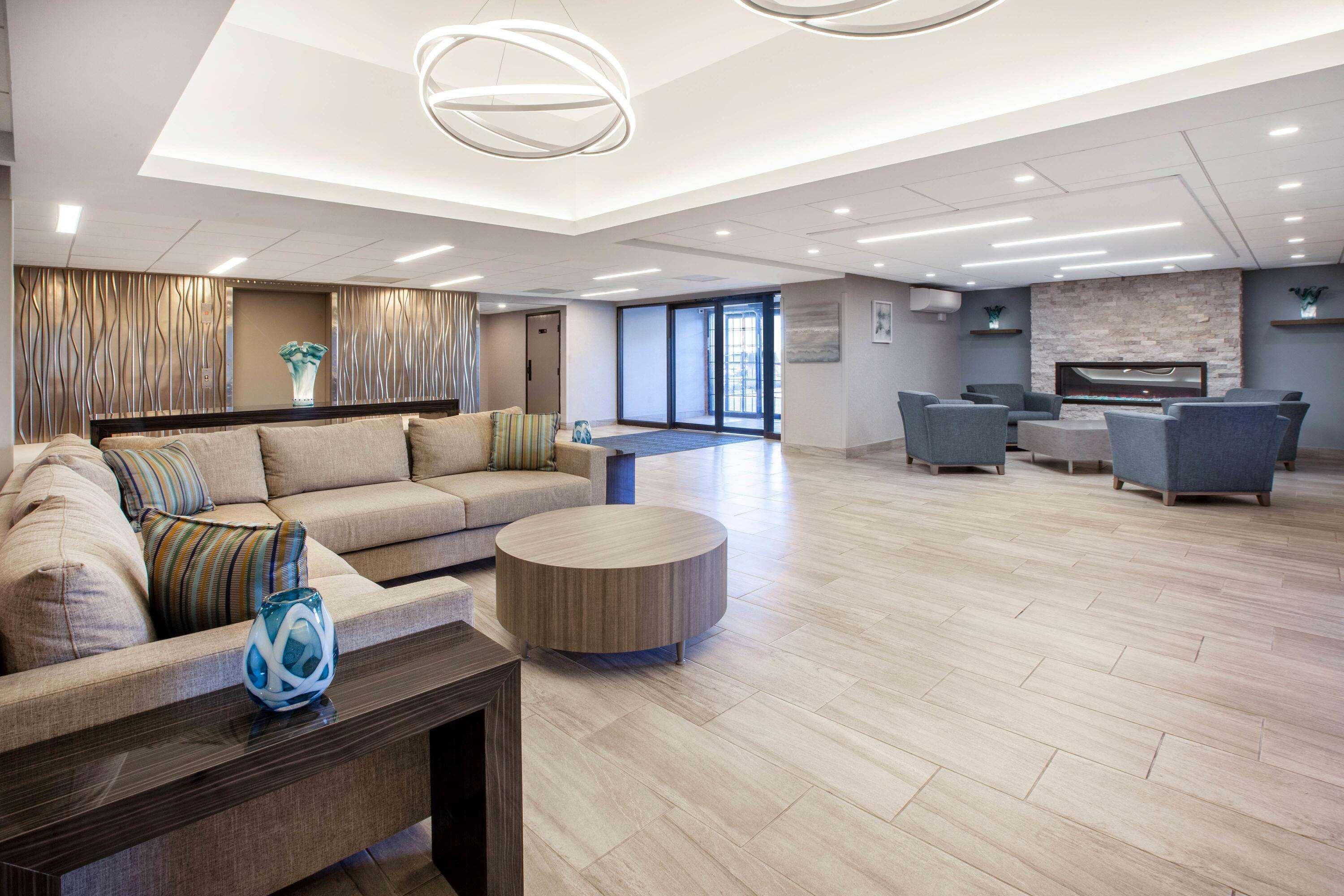 Wingate By Wyndham Detroit Metro Airport Hotel Romulus Buitenkant foto